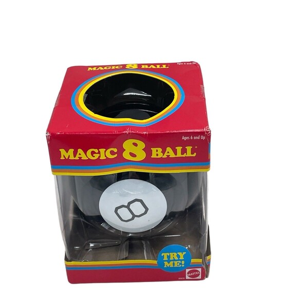 Magic 8 Ball Kids Toy Retro Themed Novelty Fortune Teller Ask a Question - Picture 1 of 9
